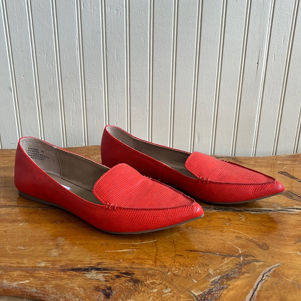 Steve Madden Feather Loafer Flat